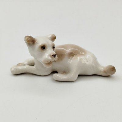 купить Статуэтка миниатюрная "Дворняжка", скульптор Н.Е. Муратов, фарфор, Ленинградский фарфоровый завод (ЛФЗ), СССР, 1970-1980 гг.