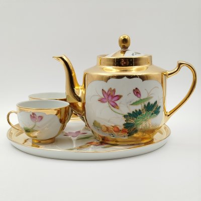 купить Чайно-кофейный набор на 3 персоны (5 предметов), украшенный изображением птиц и цветов, фарфор, золочение, роспись, Китай, 1960-1980 гг.