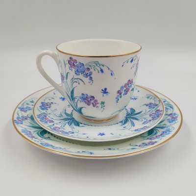 купить Кофейное трио "Незабудки", автор формы "Ландыш" Э.М. Криммер, фарфор, деколь, золочение, Ленинградский фарфоровый завод (ЛФЗ), СССР, 1970-1992 гг.