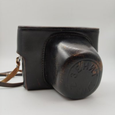 купить Фотоаппарат "Зенит-Е" с объективом "Гелиос-44-2" в оригинальном кофре, металл, стекло, пластик, кожа, Красногорский механический завод (КМЗ), СССР, 1975 г.