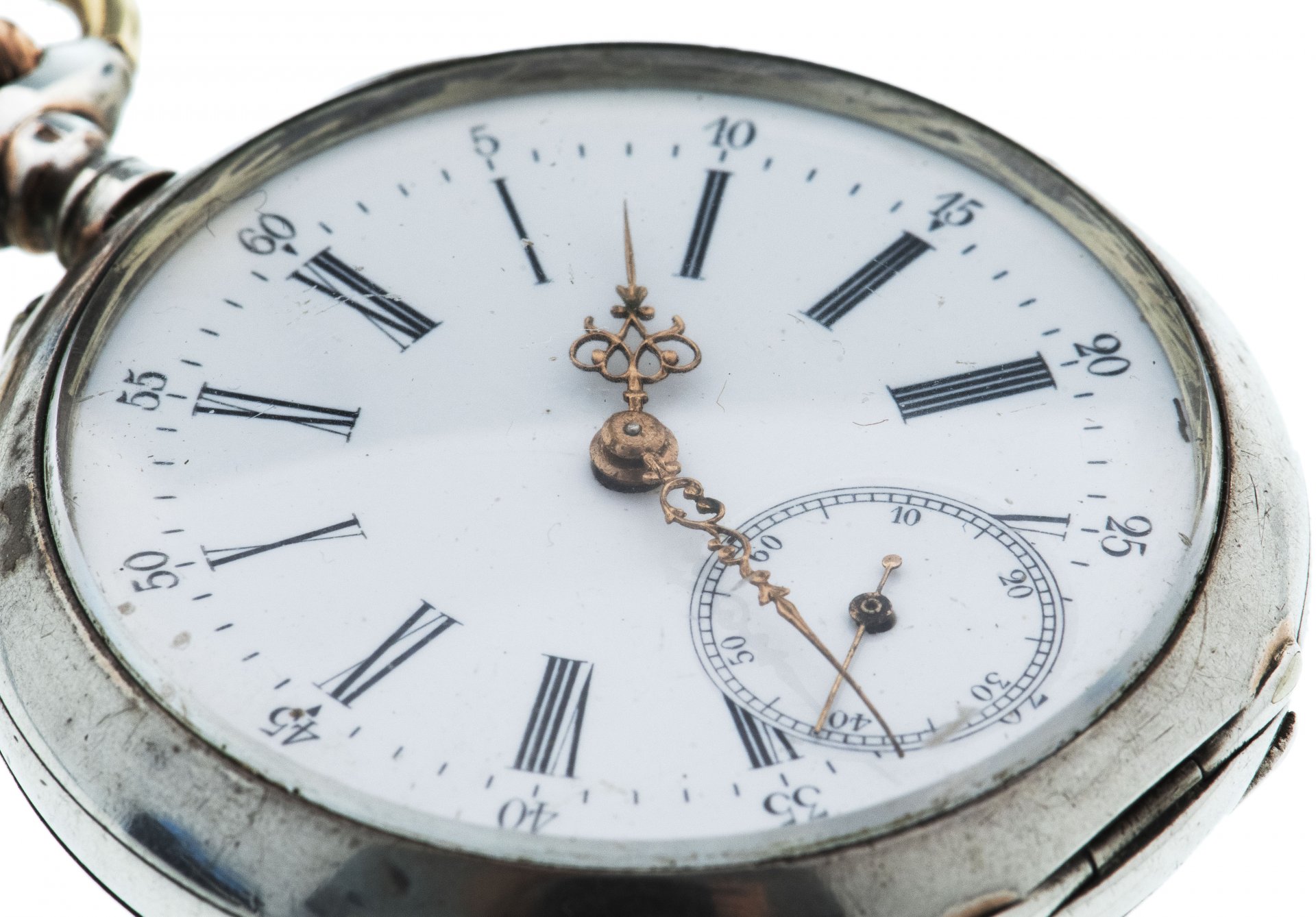 Время часов в израиле. Хенри Леуба карманные часы серебро. Henry Capt карманные часы. Часы карманные Zenith 3241020. Карманные часы 1900-1920г немецкие.