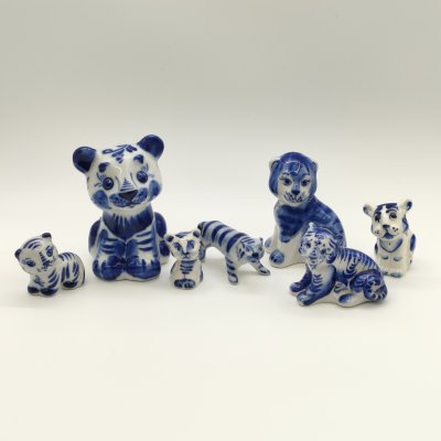 купить Набор из семи статуэток "Тигры", Гжель, фарфор, роспись, Россия, 1980-2010 гг.