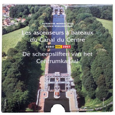 купить Бельгия годовой набор евро 2007 (8 монет + жетон в буклете)