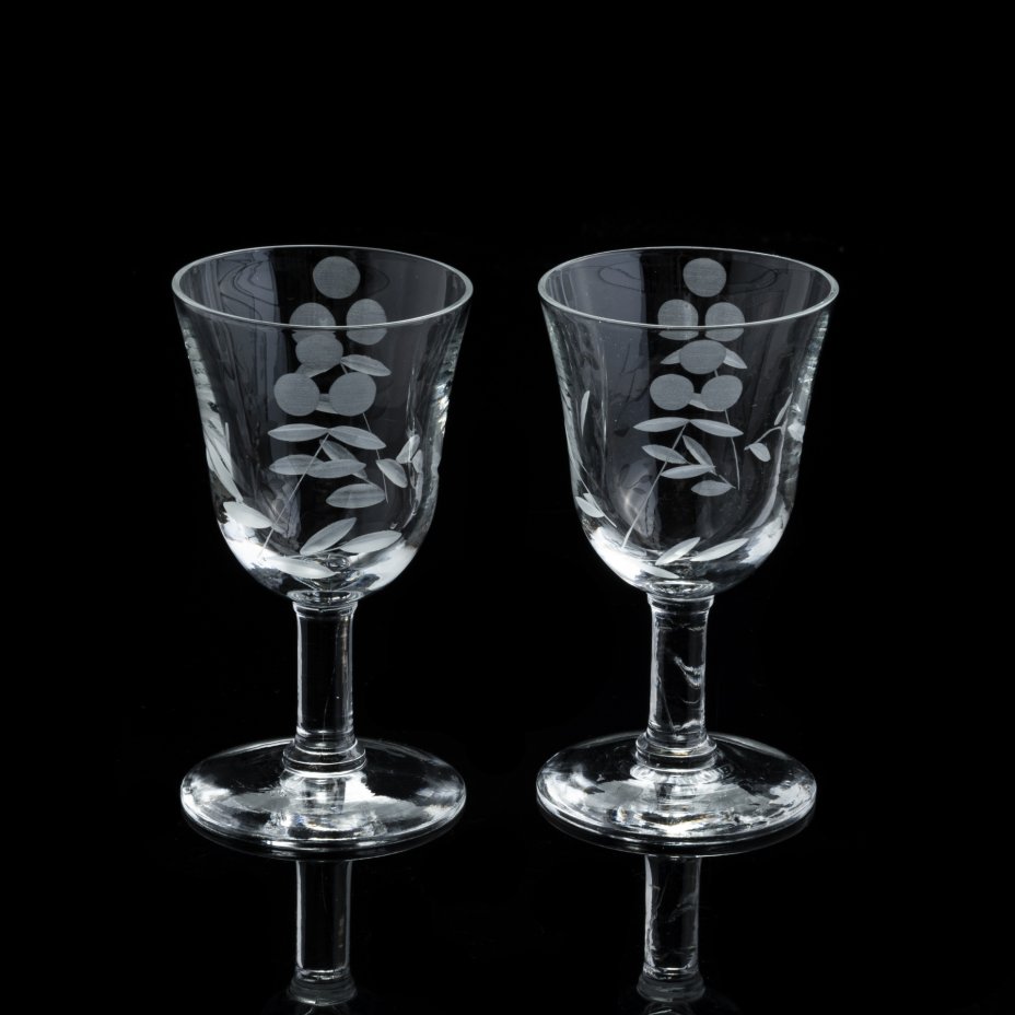 Рюмки из 2 цветов ссср. Набор 3-х стопок 60сс паб. Грани хрусталя. 2 рюмки. Стопка стакан.