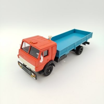 купить Модель автомобиля "Камаз-5320" (1:43), пластик, металл, СССР, 1970-1990 гг.