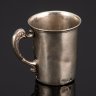 Купить Кружка, декорированная флористическим узором и монограммой "АЕ", серебро 800 пробы, J.W.P. & S, Европа, 1890-1920 гг.