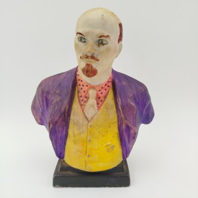 купить Статуэтка "Бюст В.И. Ленина", автор формы Ингал Боголюбов, бисквит, владельческая роспись позднего периода, Ленинградский фарфоровый завод (ЛФЗ), СССР, 1950-1970 гг.