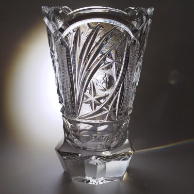 купить Ваза для цветов с геометрическим декором, хрусталь, алмазная грань, СССР, 1970-1990 гг.