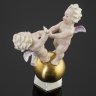 Купить Статуэтка "Путти на шаре", фарфор, роспись, золочение, Carl Scheidig, Gräfenthal, Германия, 1935-1940 гг.