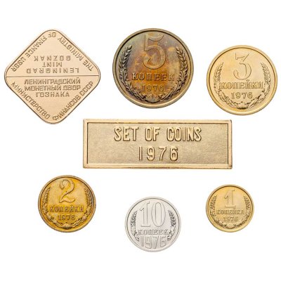купить Набор монет СССР 1976 года 1, 2, 3, 5, 10 копеек ( 5 монет + жетон и шильдик 1976 )