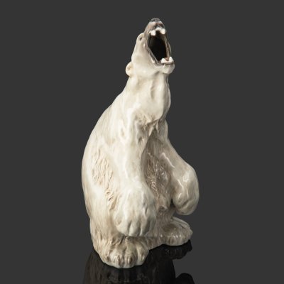 купить Статуэтка "Ревущий белый медведь", скульптор C.F. Liisberg (К.Ф. Лиисберг), фарфор, роспись, Royal Copenhagen, Дания, 1964 г.