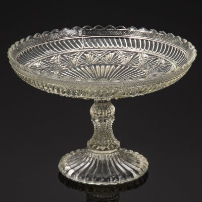 купить Ваза для фруктов с рельефным декором, хрусталь, пресс, Российская империя, 1900-1917 гг.