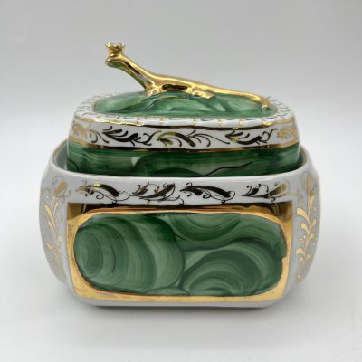 купить Шкатулка "Малахитовая шкатулка", фарфор, роспись, золочение, Сысертский фарфоровый завод, СССР, 1977-1991 гг.