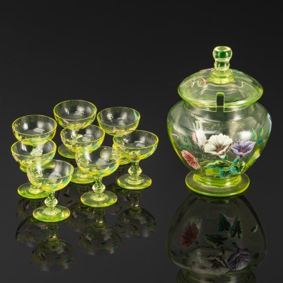 купить Набор для подачи напитков (пунша, крюшона) в стиле модерн на 8 персон, украшенный изображением вьюнков, стекло, роспись эмалями, матирование, золочение, Франция, 1900-1920 гг.