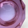 Купить Пепельница из оптического стекла сиреневого (неодимового) оттенка, цветное стекло, широкая грань, шлифовка, ЛОМО (Ленинградское оптико-механическое объединение), СССР, 1970-1990 гг.