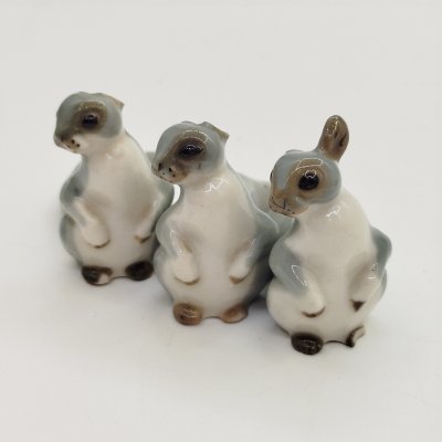 купить Набор из 3-х статуэток "Белочка" (под реставрацию), скульптор Н.Е. Муратов, фарфор, роспись, Ленинградский фарфоровый завод (ЛФЗ), СССР, 1950-1980 гг.