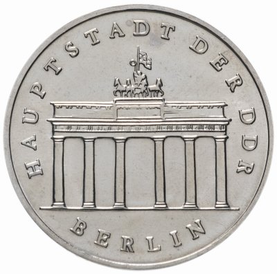 купить Германия (ГДР) 5 марок 1987 "Бранденбургские Ворота в Берлине"