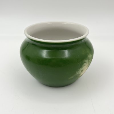 купить Горшочек зеленого цвета (для сметаны или соли), фарфор, крытье, Дмитровский фарфоровый завод (ДФЗ Вербилки), СССР, 1954-1965 гг.