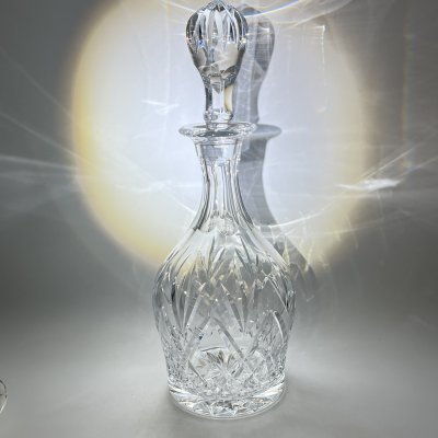 купить Графин (штоф) для крепких напитков с рельефным декором, хрусталь, алмазная грань, Западная Европа, 1970-1990 гг.