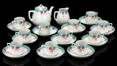купить Сервиз чайный "Розы" на 11 персон (24 предмета), фарфор, роспись, деколь, золочение, Дмитровский фарфоровый завод (ДФЗ Вербилки), СССР, 1925-1940 гг.