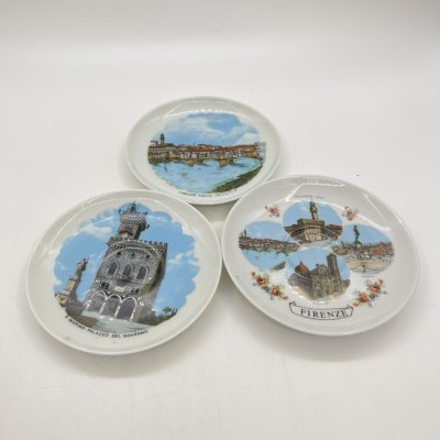 купить Блюдца декоративные с изображением достопримечательностей Италии, фарфор, деколь, Италия, 2000-2015 гг.