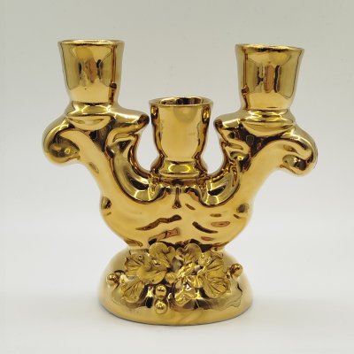 купить Подсвечник на три свечи с рельефным растительным декором, фарфор, крытье, золочение, Российская Федерация, 1990-2015 гг.