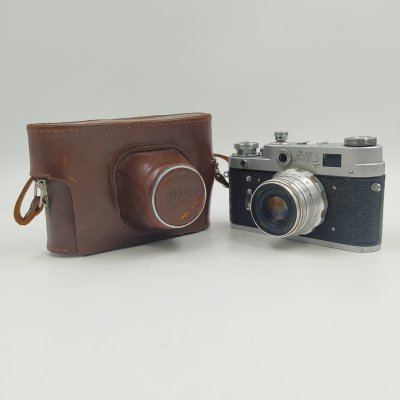 купить Фотоаппарат "ФЭД-3" с объективом "Индустар-26м" в оригинальном кофре, металл, стекло, кожа, Харьковский машиностроительный завод им. Дзержинского (ФЭД), СССР, 1961-1979 гг.