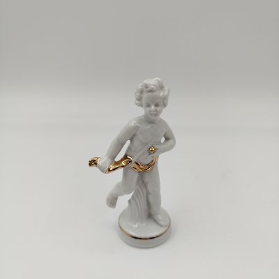 купить Статуэтка "Путти с золотой лентой", фарфор, золочение, VEB Porzellanfiguren Lippelsdorf (Липпельсдорф), ГДР, 1974-1990 гг.