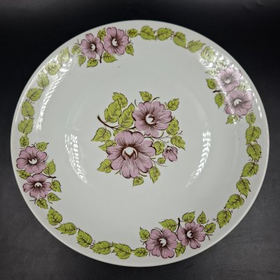 купить Блюдо круглое с цветочным декором в розово-зеленой гамме, фарфор, печать, Epiag Royal Czechoslovakia, Чехословакия, 1970-1990 гг.