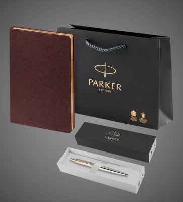 Купить Подарочный набор: Шариковая ручка Parker Jotter Essential, St. Steel GT, стержень: Mblue и Ежедневник недатированный коричневый, Металлы: нержавеющая сталь, позолота, позолота, 2026 г.