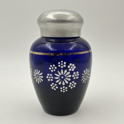 купить Чайница с цветочным декором, Автоштамп Мосгорисполком, стекло, роспись, золочение, СССР, 1950-1970 гг.