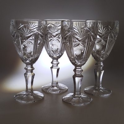 купить Набор из 4-х бокалов с резным декором, хрусталь, алмазная грань, Югославия, 1970-1990 гг.