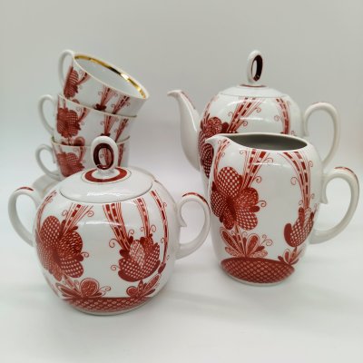 купить Сервиз чайный на 3 персоны (9 предметов), украшенный цветочным декором, фарфор, деколь, золочение, Полтавский фарфоровый завод, СССР, 1965-1991 гг.