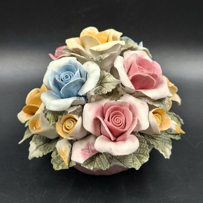 купить Композиция "Букет цветов", фарфор, роспись, Европа, 1990-2010 гг.