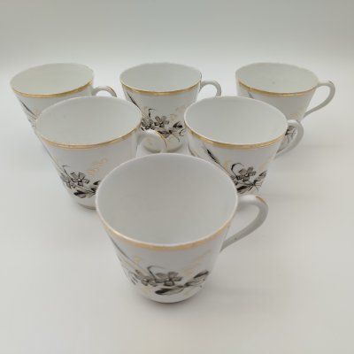 купить Набор из 6 чашек без блюдец с декором из полевых цветов, фарфор, роспись, золочение, Западная Европа, 1890-1920 гг.