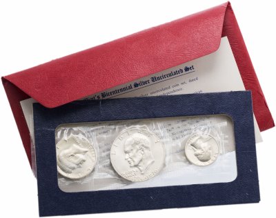 купить США набор "200 лет независимости" 1976 (3 монеты, серебро 400 пробы) Монетный двор - S (Сан-Франциско)