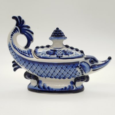 купить Икорница "Осётр", авт. Ермаков, фарфор, роспись, Гжельская фарфоровая мануфактура «Галактика», Россия, 1997 г.