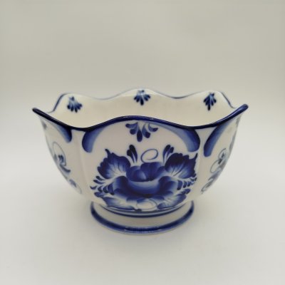 купить Салатник(конфетница) с растительным декором, Гжель, фарфор, роспись, Россия, 1990-2010 гг.