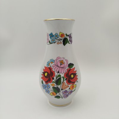 купить Ваза, украшенная цветочным декором, фарфор, роспись, золочение, Kalocsa, Венгрия, 1960-1990 гг.