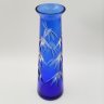 Купить Ваза синего цвета конусообразной формы с расширенной горловиной и растительным декором, стекло, резьба, Стекольный завод «Красный май», СССР, 1960-1990 гг.