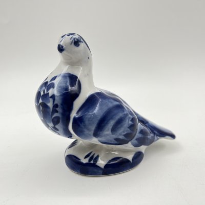 купить Статуэтка "Голубь", фарфор, роспись, Мастерская Гжель, Российская Федерация, 2000-2015 гг.