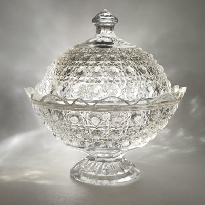 купить Конфетница "Шапка Мономаха", стекло, пресс, СССР, 1970-1990 гг.