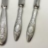 Купить Набор из 5 столовых ножей с фигурным изображением на ручке (подбор), сталь, Павловский завод художественных металлоизделий им. С.М. Кирова, СССР, 1960-1980 гг.