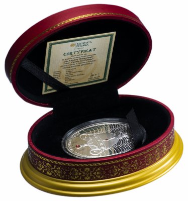 купить Остров Ниуэ 2 доллара (dollars) 2011 Proof "Яйца Фаберже. Яйцо герцогини Мальборо" в футляре с сертификатом