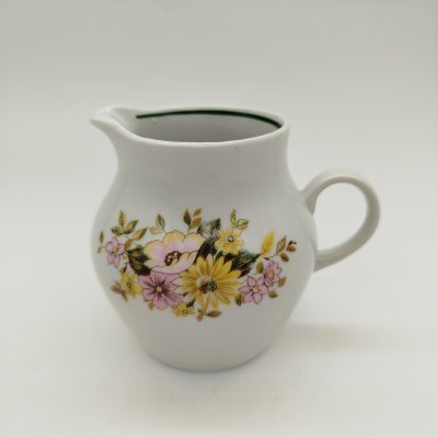 купить Молочник с растительным декором, фарфор, деколь, роспись, Дулевский фарфоровый завод (Дулёво), Россия, 1992 г.