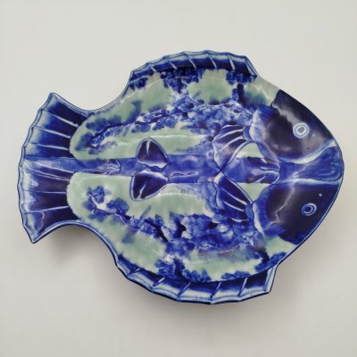 купить Блюдо с изображением рыбы-камбалы в стиле периода Мейдзи, керамика, глазурь, роспись, Япония, 1950-1970 гг.