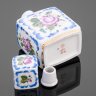 Купить Чайница (ёмкость для хранения чая) с декором в виде роз, фарфор, роспись, золочение, Ленинградский фарфоровый завод (ЛФЗ), СССР, 1970-1991 гг.