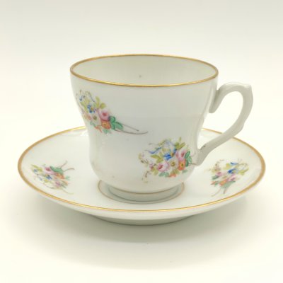 купить Пара чайная с цветочным декором, фарфор, роспись, золочение, Западная Европа, 1880-1910 гг.
