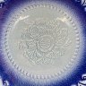 Купить Тарелка синего цвета с рельефным цветочным орнаментом, фаянс, аэрография, Ленинградский завод «Стройфаянс», СССР, 1972-1990 гг.