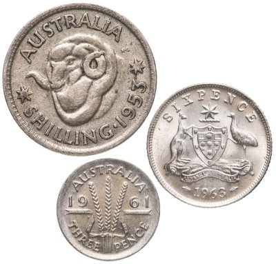купить Австралия набор из 3-х монет: 3, 6 пенсов и 1 шиллинг (pence, shilling) 1955-1965, с портретом Королевы Елизаветы II [4,95 грамм чистого серебра]